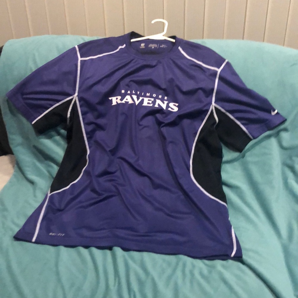 Nike Ravens tee